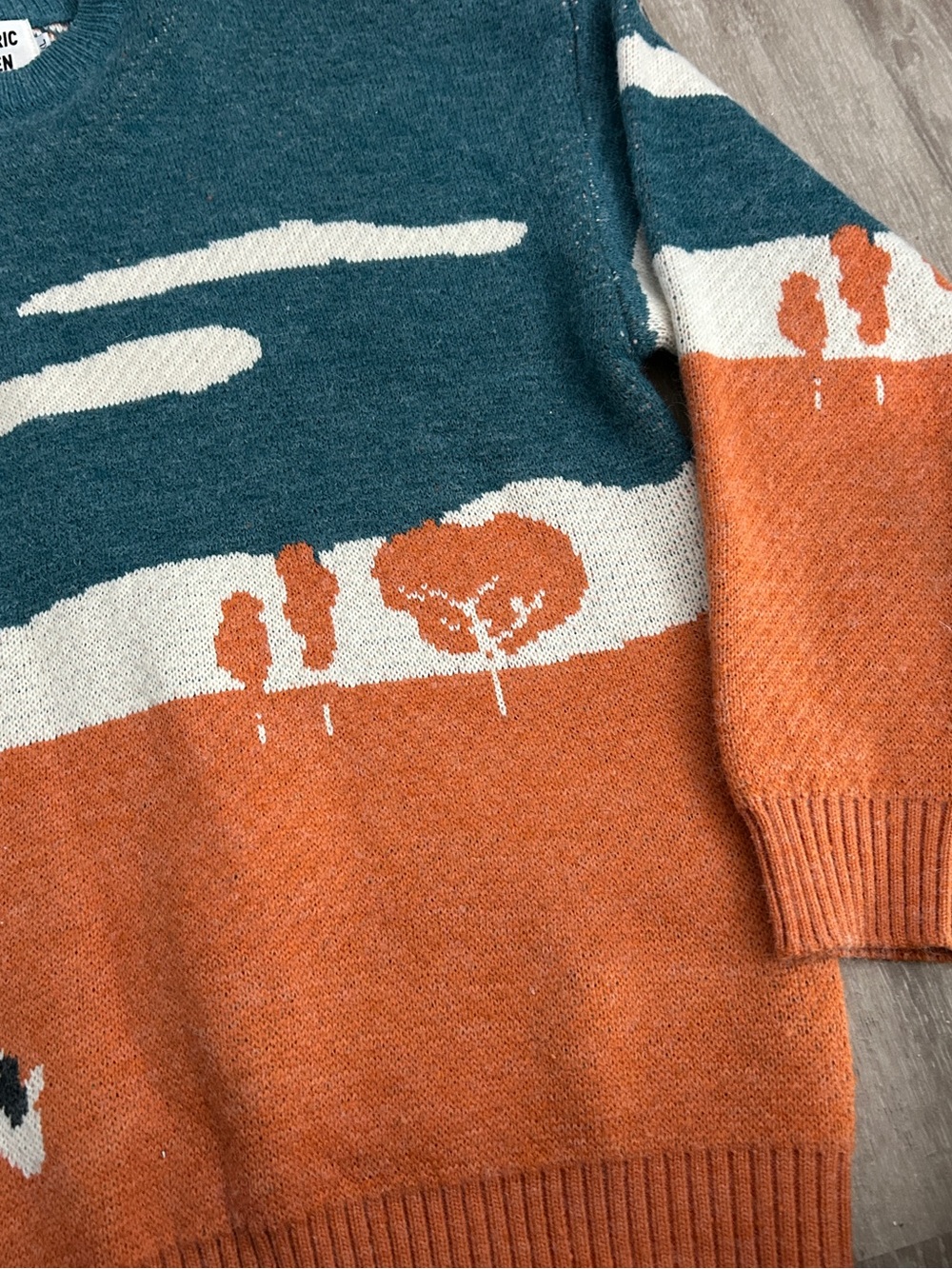 Aelfric Eden Cow Sweater - Picture 6 of 7